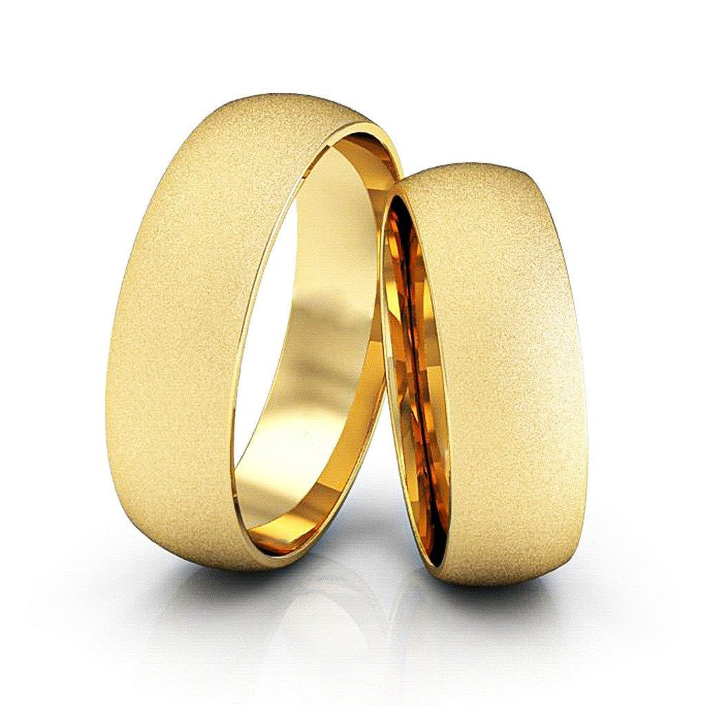 Alianças Casamento Linha Classic Ouro 5mm Abaulada Diamantada